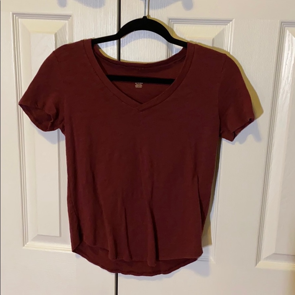 AE V Neck Maroon T Shirt
